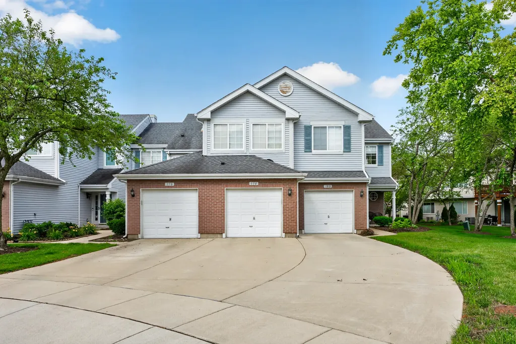 178 Cripple Creek Court Schaumburg IL 60194