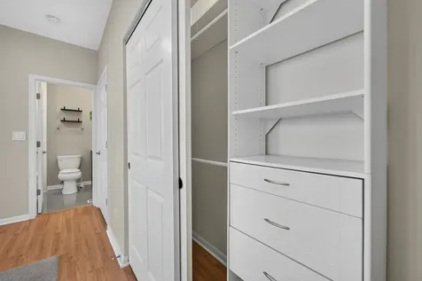178 Cripple Creek Court Schaumburg IL 60194