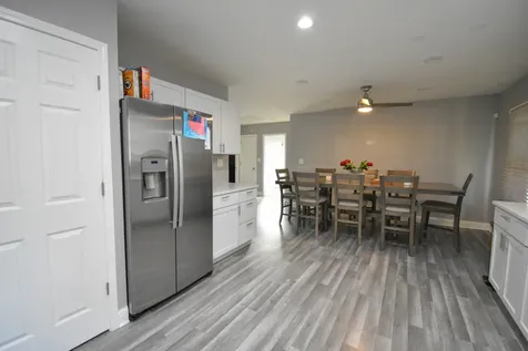 36 159TH Street Calumet City IL 60409