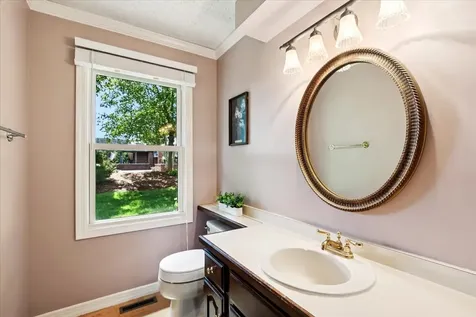 1145 Furlong Drive Libertyville IL 60048