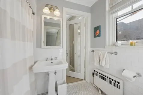 1448 North Lake Shore Drive Chicago IL 60610
