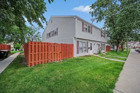 1801 Jamestown Circle Hoffman Estates IL 60169