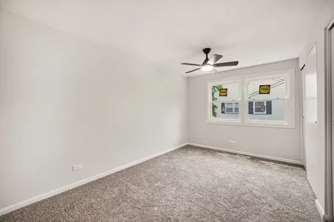 1801 Jamestown Circle Hoffman Estates IL 60169