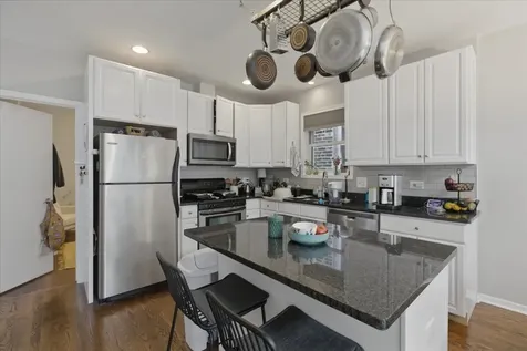 1038 North Marshfield Avenue Chicago IL 60622
