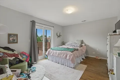 1038 North Marshfield Avenue Chicago IL 60622