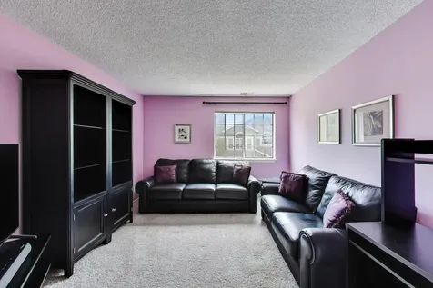 520 West Happfield Drive Arlington Heights IL 60004