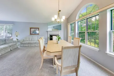 520 West Happfield Drive Arlington Heights IL 60004