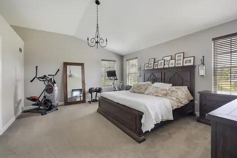 13340 Bond Circle Lemont IL 60439