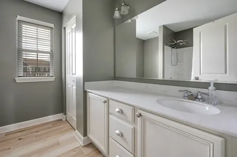 13340 Bond Circle Lemont IL 60439
