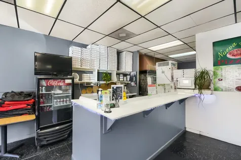 7109 North Clark Street Chicago IL 60626