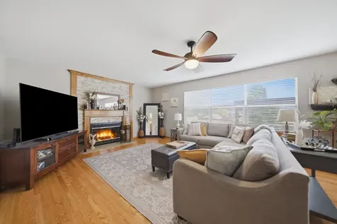 25013 Sandra Lane Plainfield IL 60544