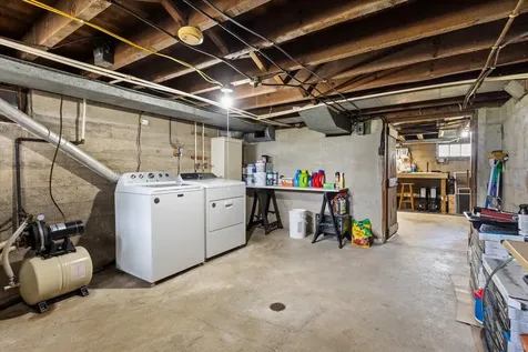 754 North 14th Road Streator IL 61364