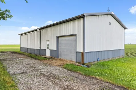 754 North 14th Road Streator IL 61364