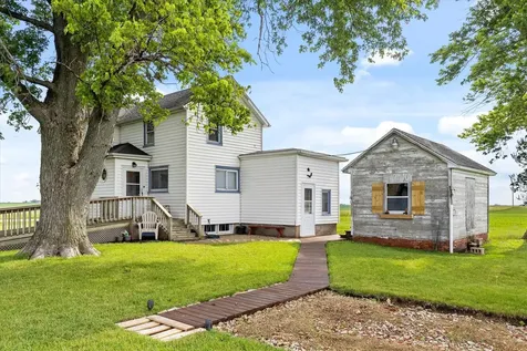 754 North 14th Road Streator IL 61364