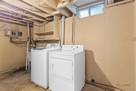 226 Elkhorn Court Bolingbrook IL 60440