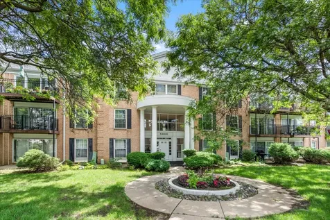 5300 Carriageway Drive Rolling Meadows IL 60008