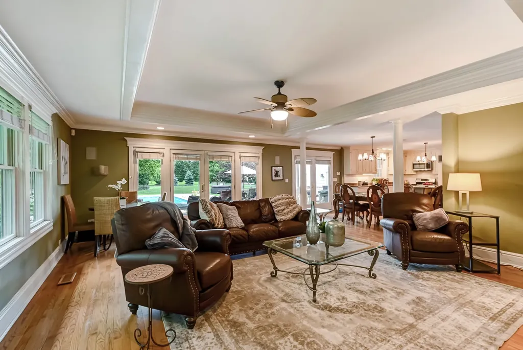 6730 South Madison Street Willowbrook IL 60527