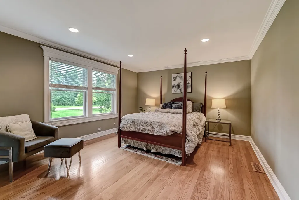 6730 South Madison Street Willowbrook IL 60527