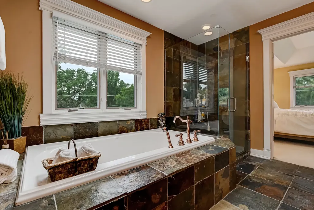 6730 South Madison Street Willowbrook IL 60527