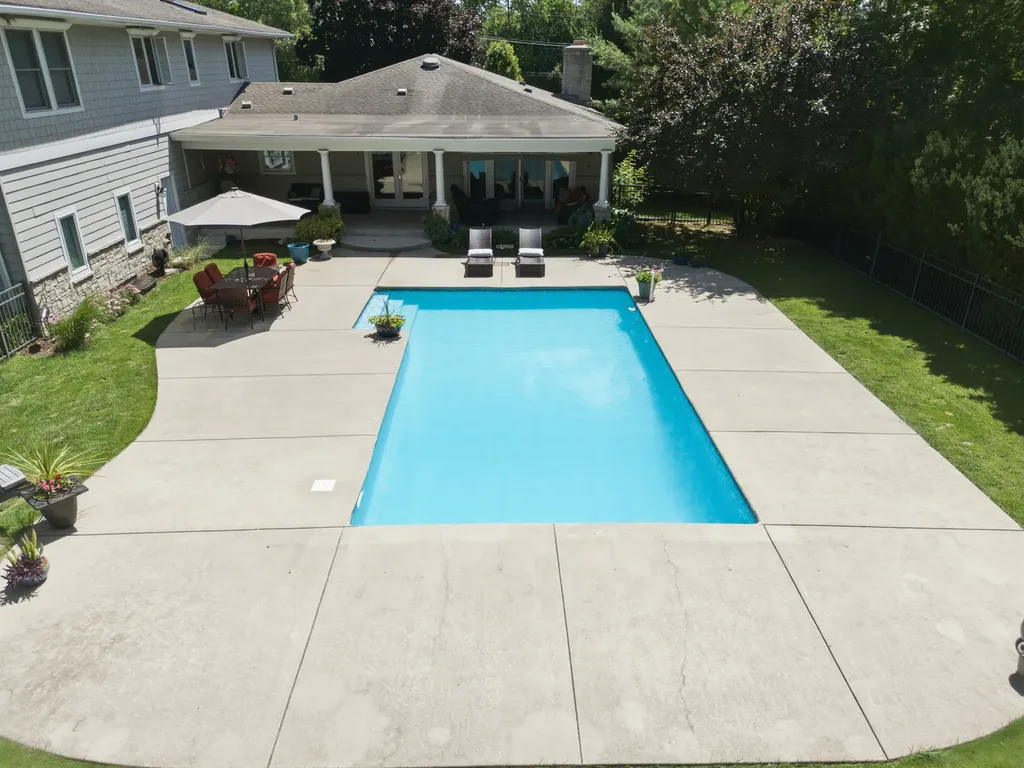 6730 South Madison Street Willowbrook IL 60527