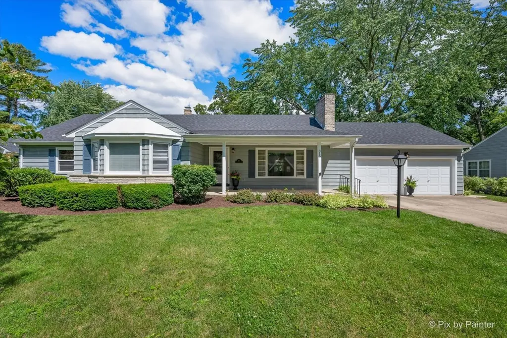 316 South Elmwood Drive Aurora IL 60506