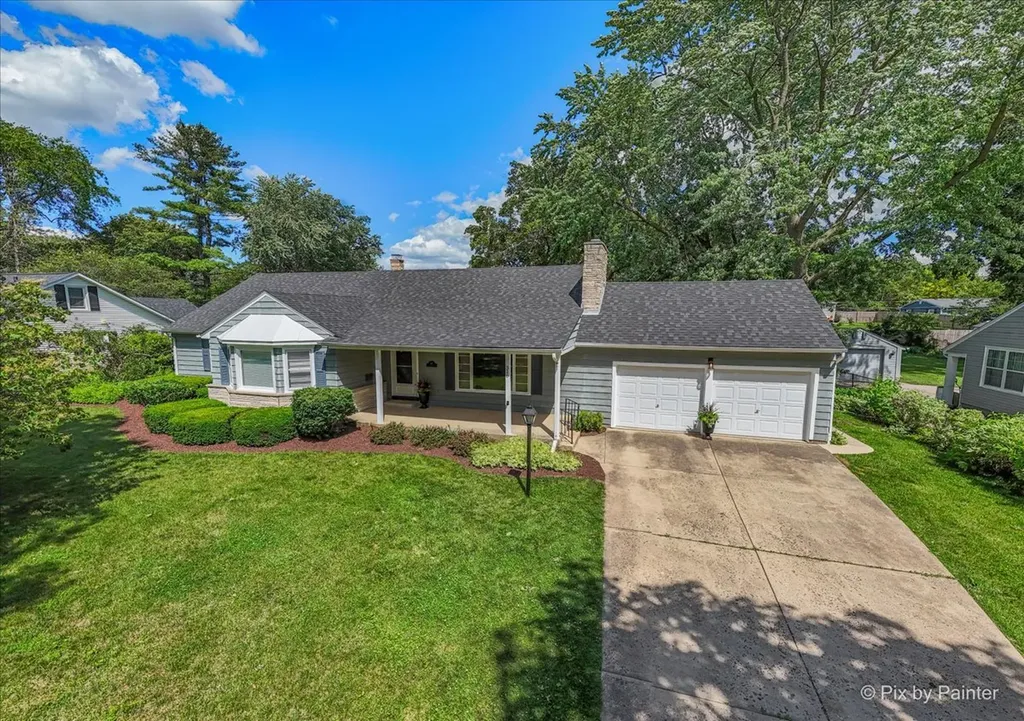 316 South Elmwood Drive Aurora IL 60506
