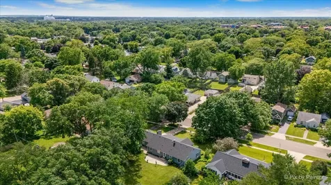 316 South Elmwood Drive Aurora IL 60506