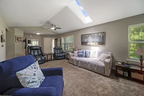 620 Chelsea Court Elgin IL 60123