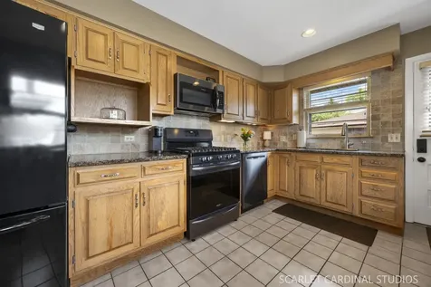 626 South Grant Avenue Villa Park IL 60181