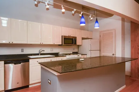 375 West Erie Street Chicago IL 60610