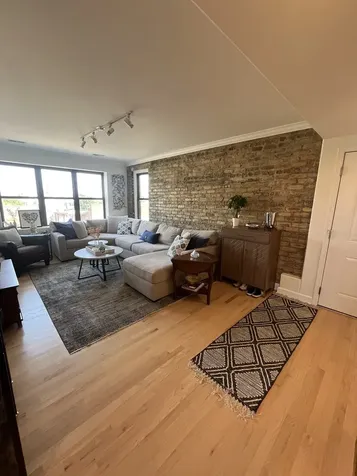 6710 North Oliphant Avenue Chicago IL 60631