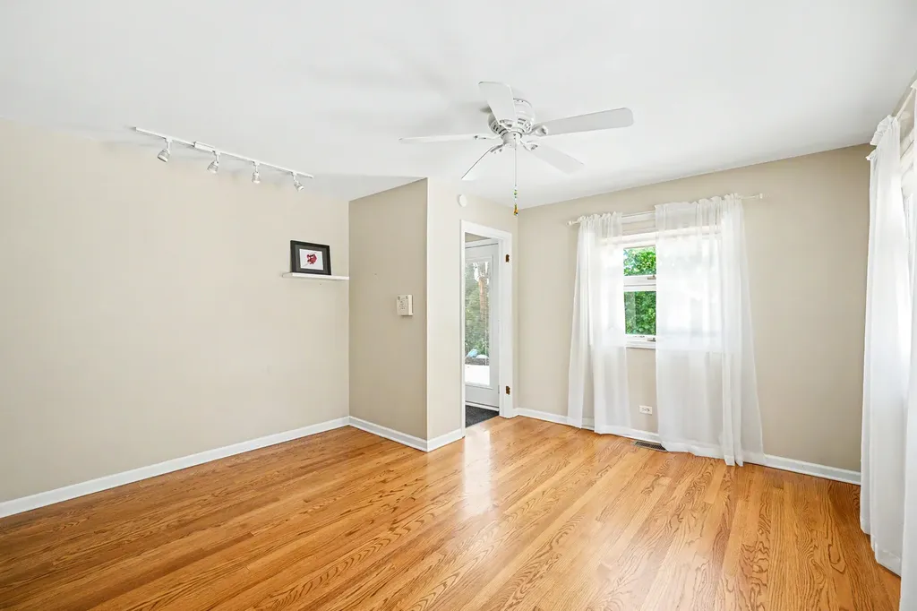 750 Marston Avenue Glen Ellyn IL 60137