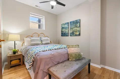 3908 West Ainslie Street Chicago IL 60625