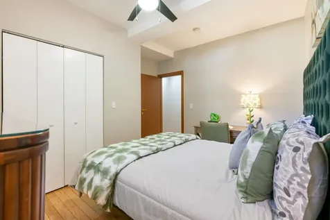 3908 West Ainslie Street Chicago IL 60625