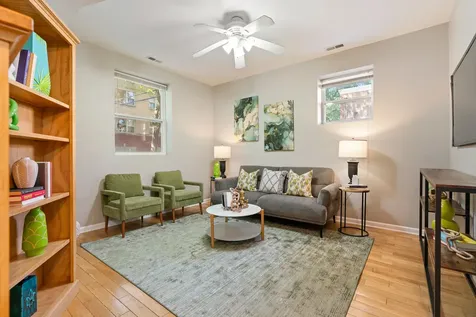 3908 West Ainslie Street Chicago IL 60625