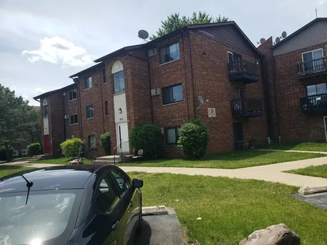 1875 North Green Lane N Palatine IL 60074