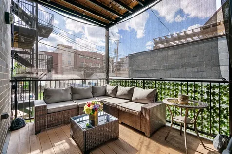 1536 West Walton Street Chicago IL 60642