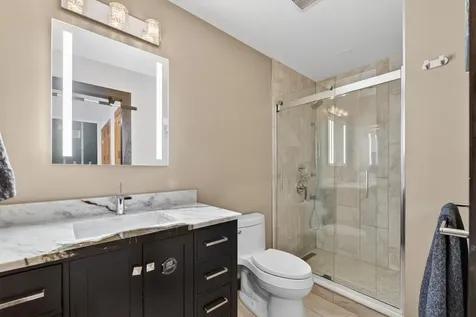 4N428 Kingswood Court Wayne IL 60184