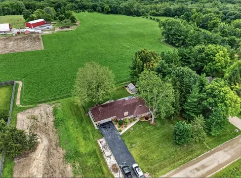 1564 East 16th Road Streator IL 61364