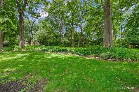 109 Wood Drive Algonquin IL 60102