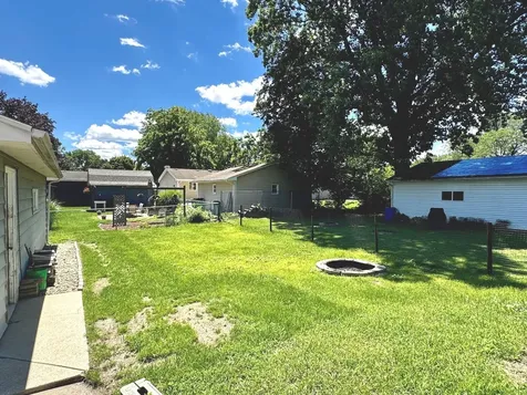 314 East Church Street Plano IL 60545