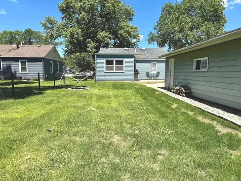 314 East Church Street Plano IL 60545