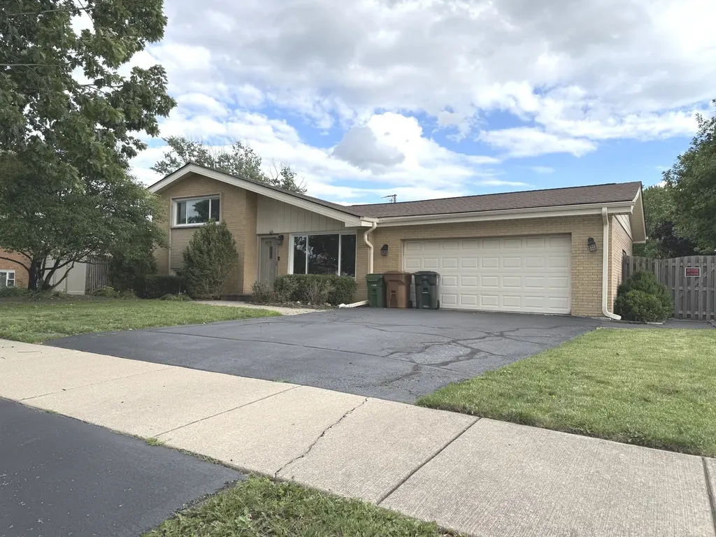 6259 West 91st Place Oak Lawn IL 60453