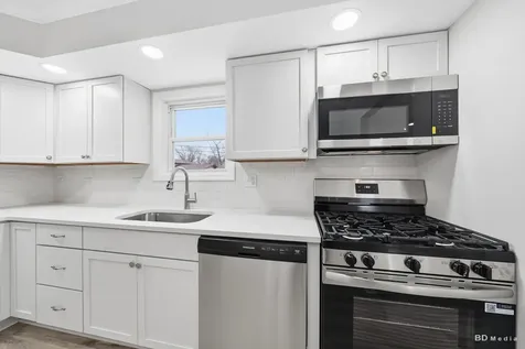 15118 Hillside Avenue Oak Forest IL 60452