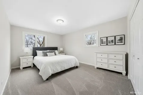 15118 Hillside Avenue Oak Forest IL 60452