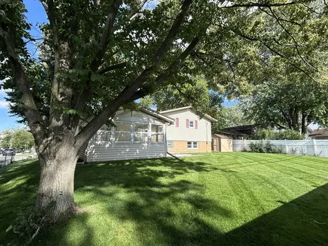 15118 Hillside Avenue Oak Forest IL 60452