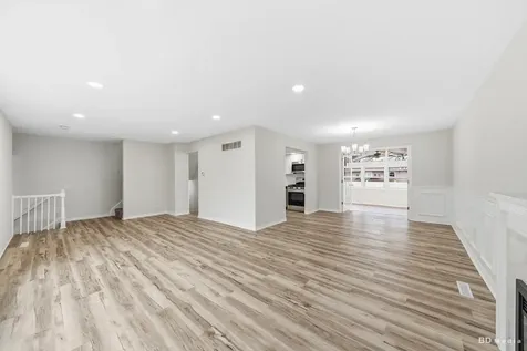 15118 Hillside Avenue Oak Forest IL 60452