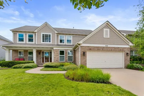 752 Easton Lane Elk Grove Village IL 60007