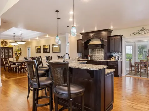 3142 County Road 1600 N El Paso IL 61738