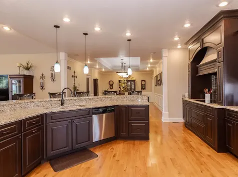 3142 County Road 1600 N El Paso IL 61738